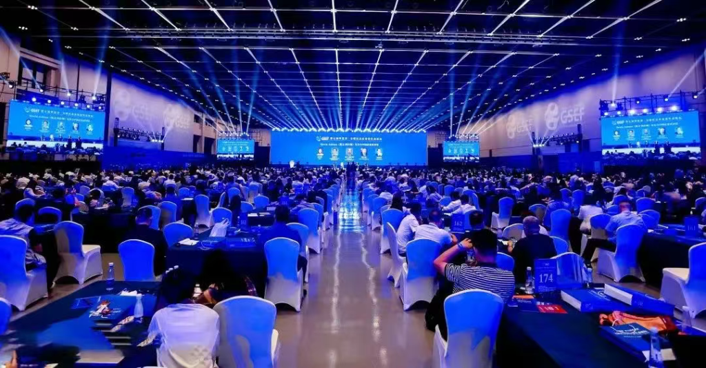 关税降了，但博弈逻辑变了！2025年跨境出海峰会：把我们耽误的时间弥补回来？